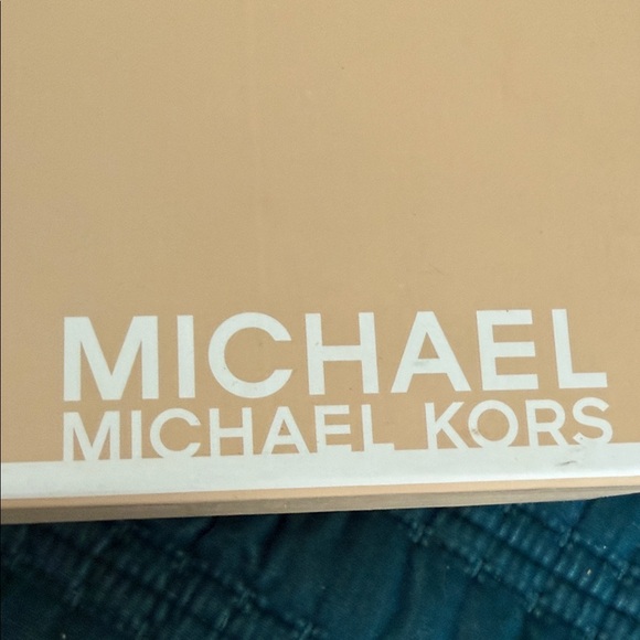 Michael Michael  Kors Silver Sequin Bow Ankle-Strap Heels In Box - Picture 5 of 5